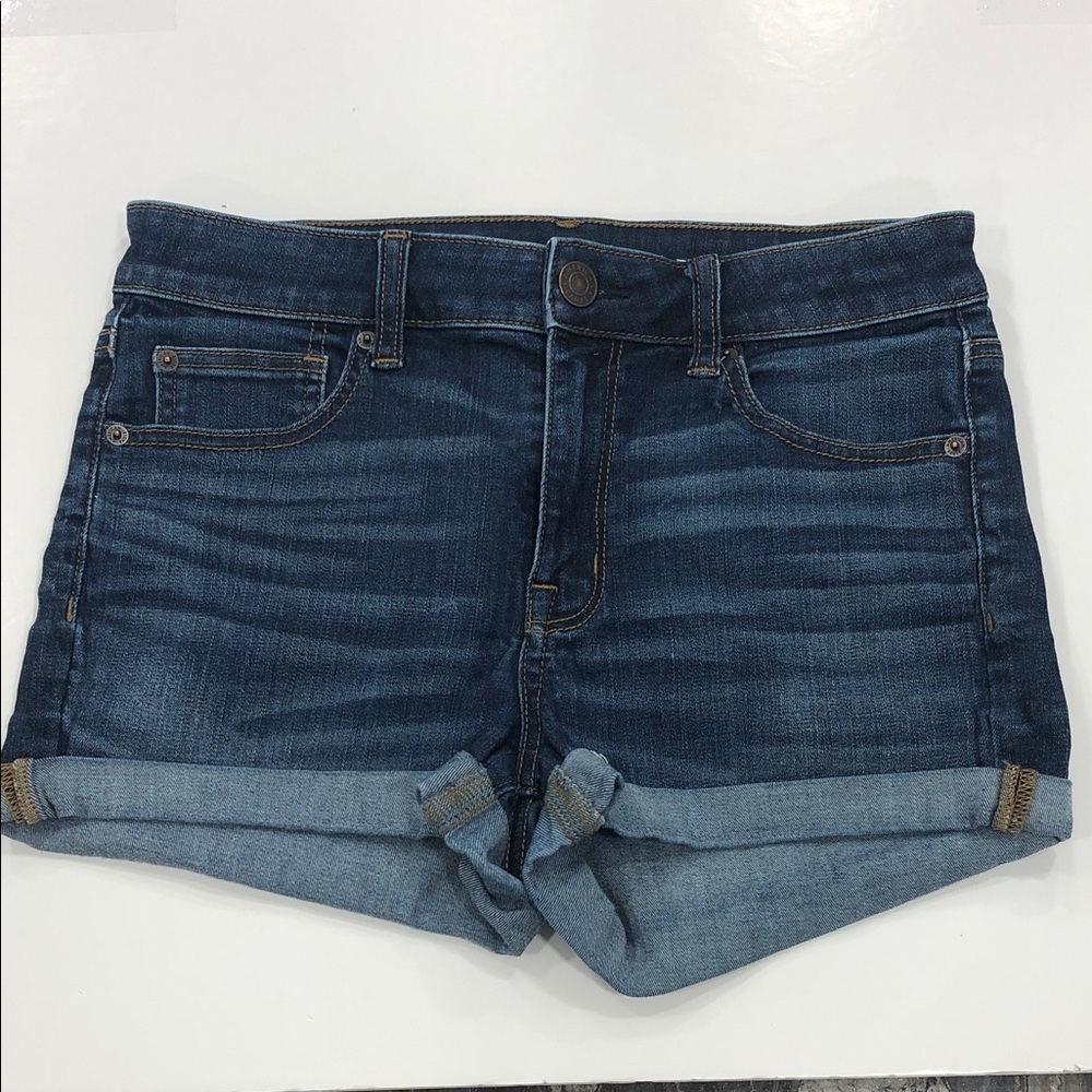 🦅American Eagle High-Rise Shorties Jeans | Size 8